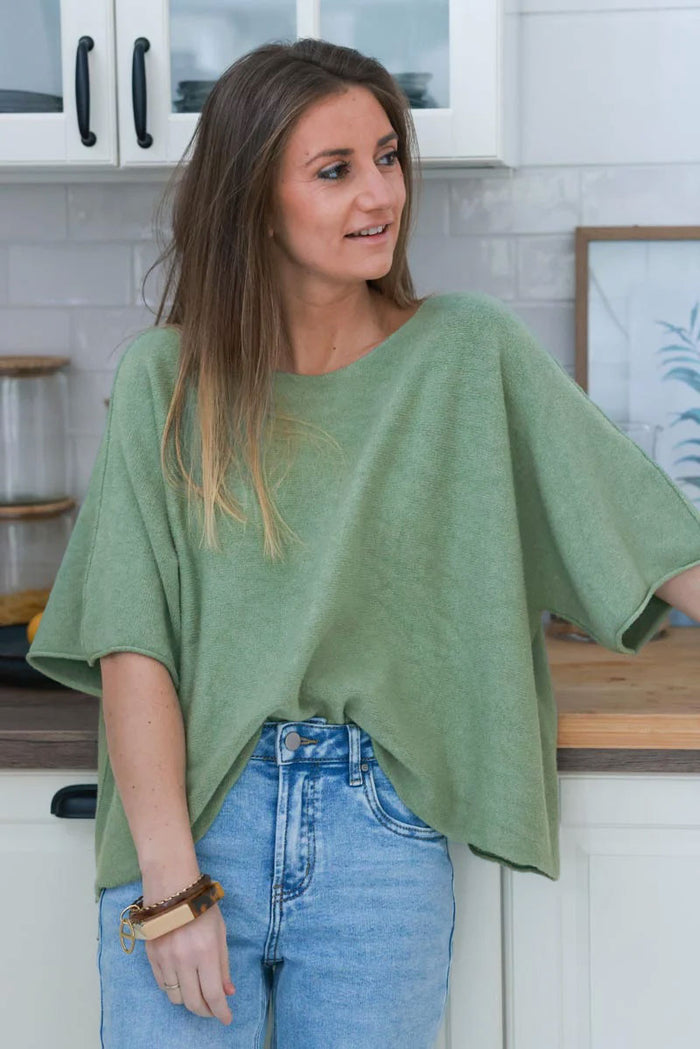Pull Top à Rayures Beige/blanc/gris Clair – Manches Chauve-souris – Taille 40/42 – NEUF