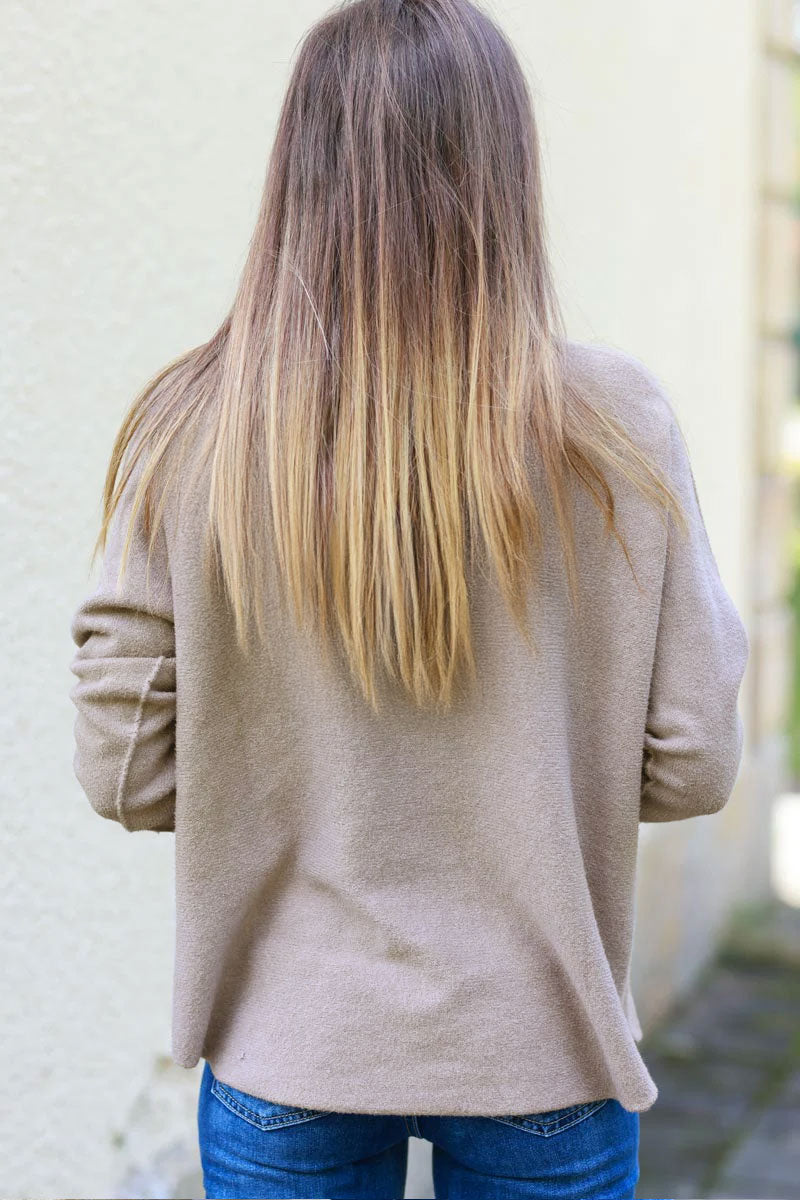 Pull moelleux tout doux taupe col v