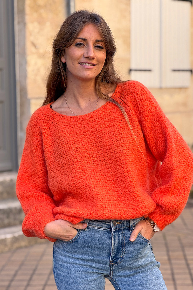 Pull orange en maille fine nid d’abeille mohair col bateau