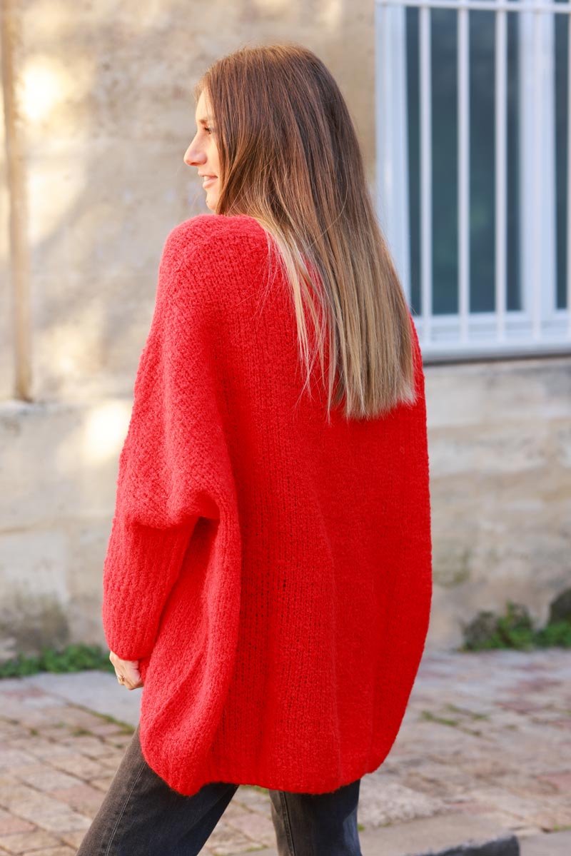 Pull rouge grosse maille bouclettes coupe loose et large manches chauve souris