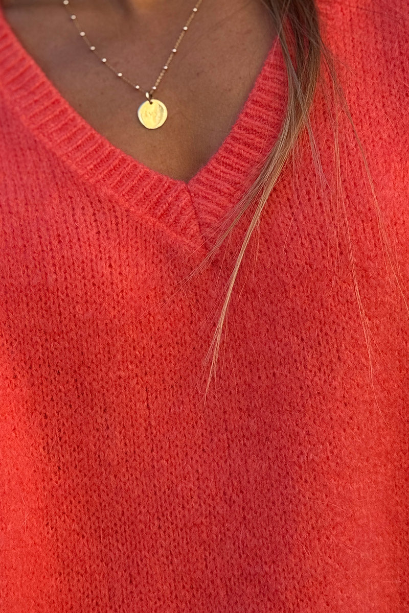 Pull sans manches large et moelleux corail en mohair col v côtelé