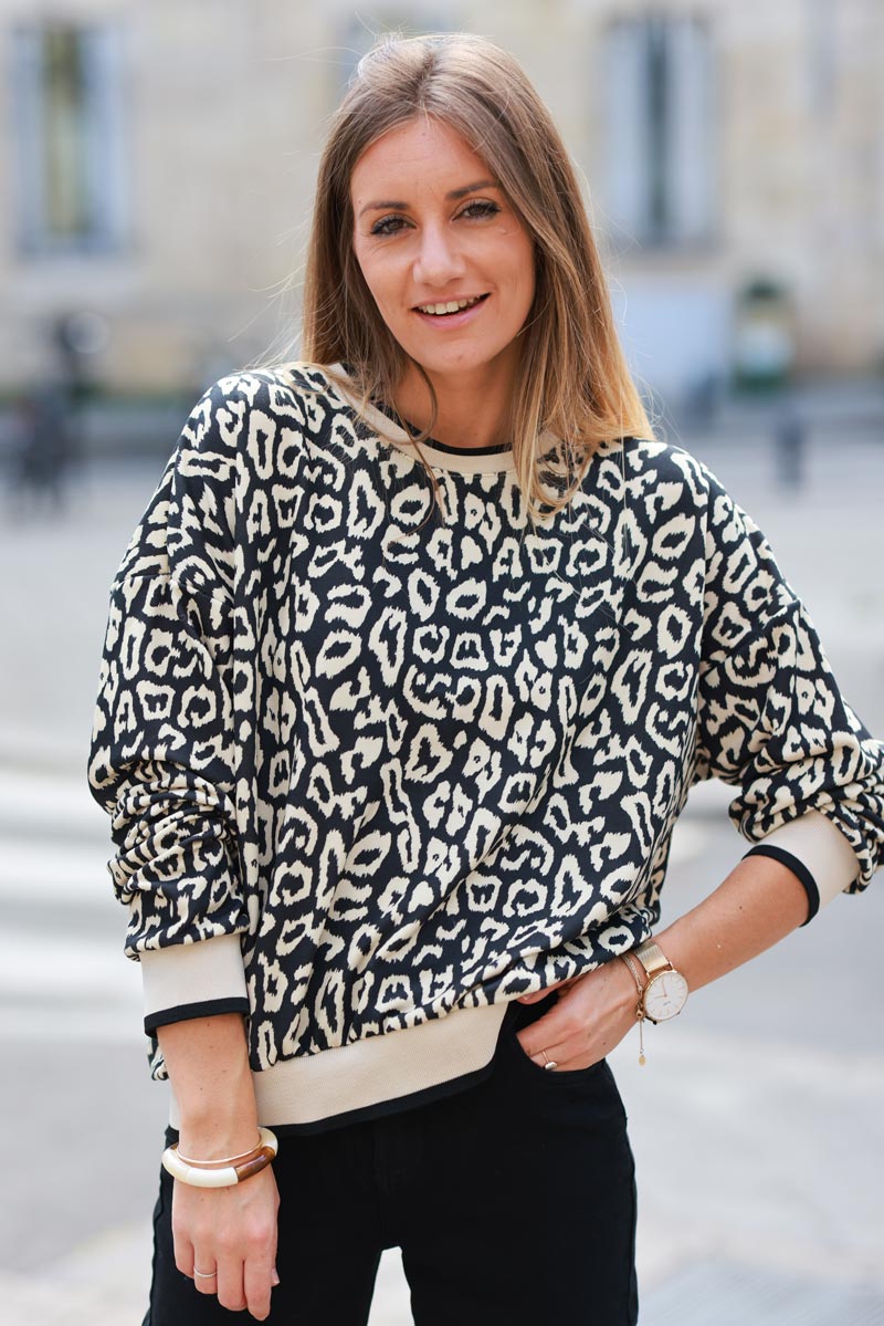 Black leopard print sweatshirt