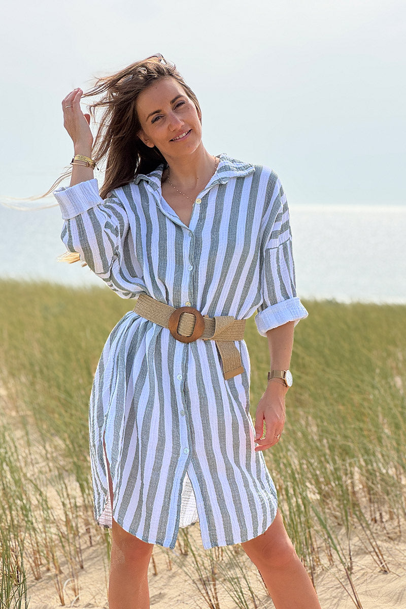 Vestido camisero de gasa de algodón blanco con rayas caqui