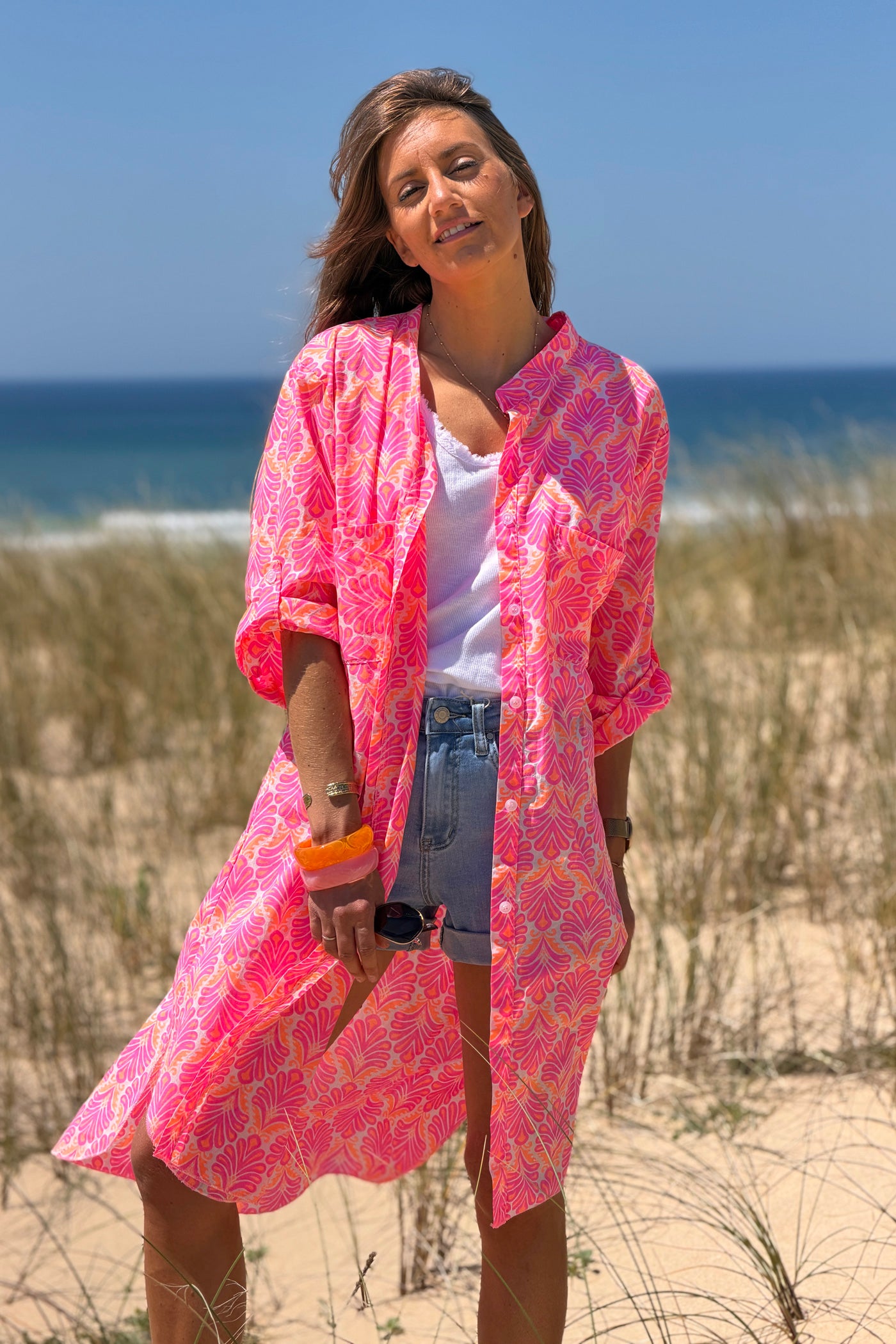 Robe chemise en coton imprimé lys rose fluo