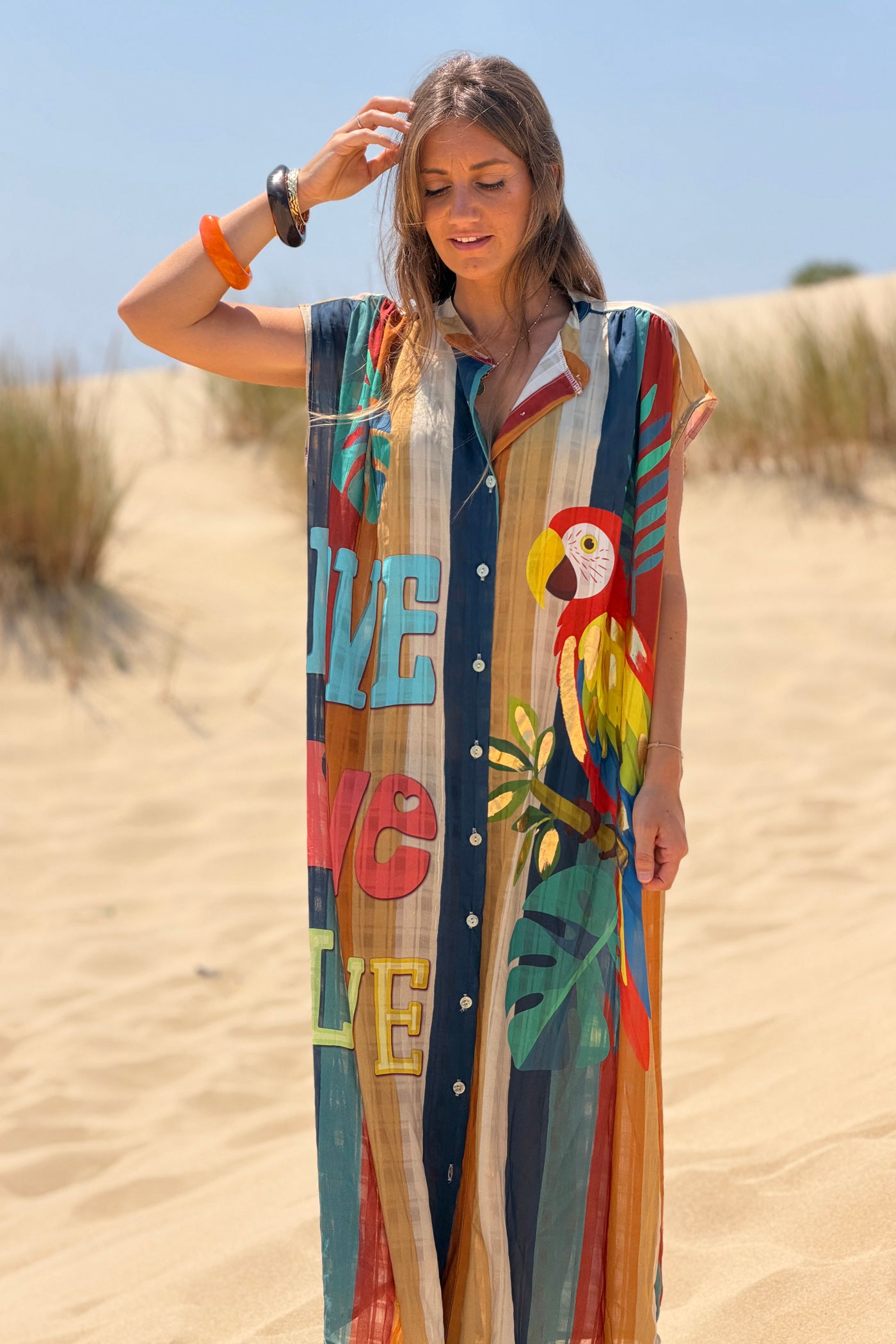 Robe chemise large et fluide coupe loose imprimé rayures love et perroquet