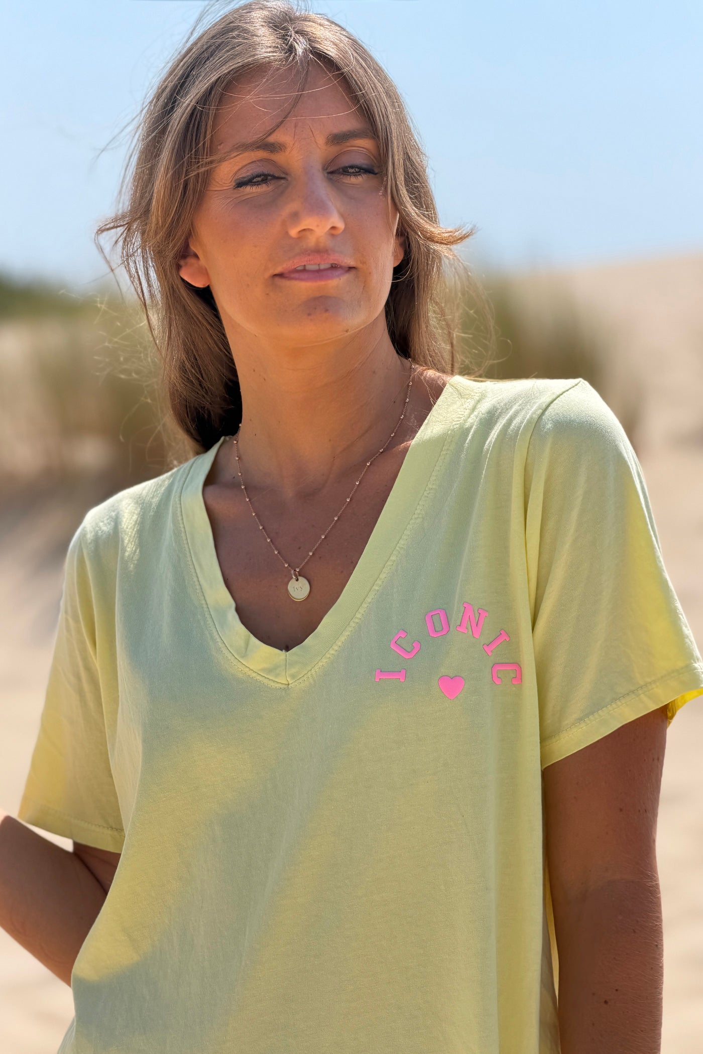 Robe courte jaune en coton sérigraphie puff Iconic multicolore