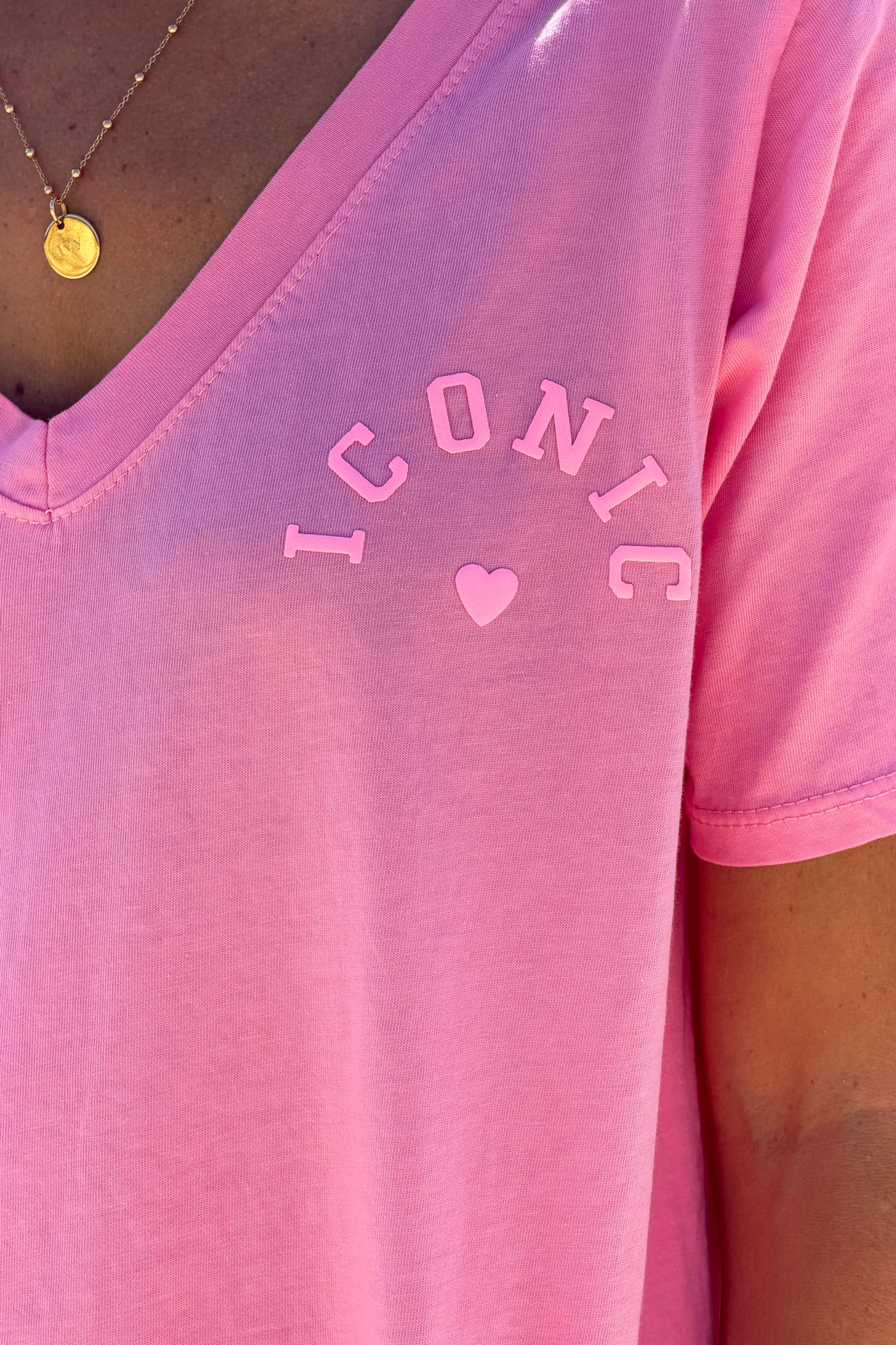 Robe courte rose en coton sérigraphie puff Iconic multicolore