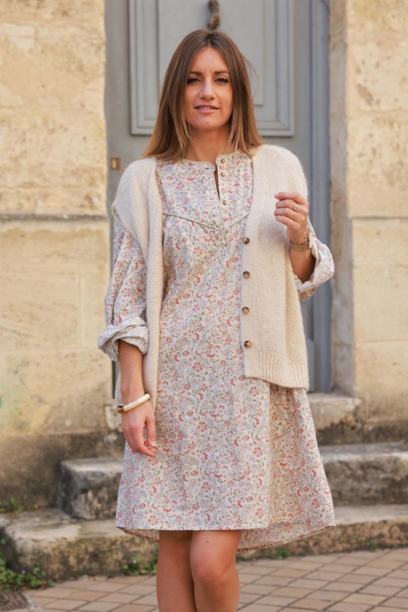 Robe écrue en coton imprimé liberty cachemire pastel col boutons