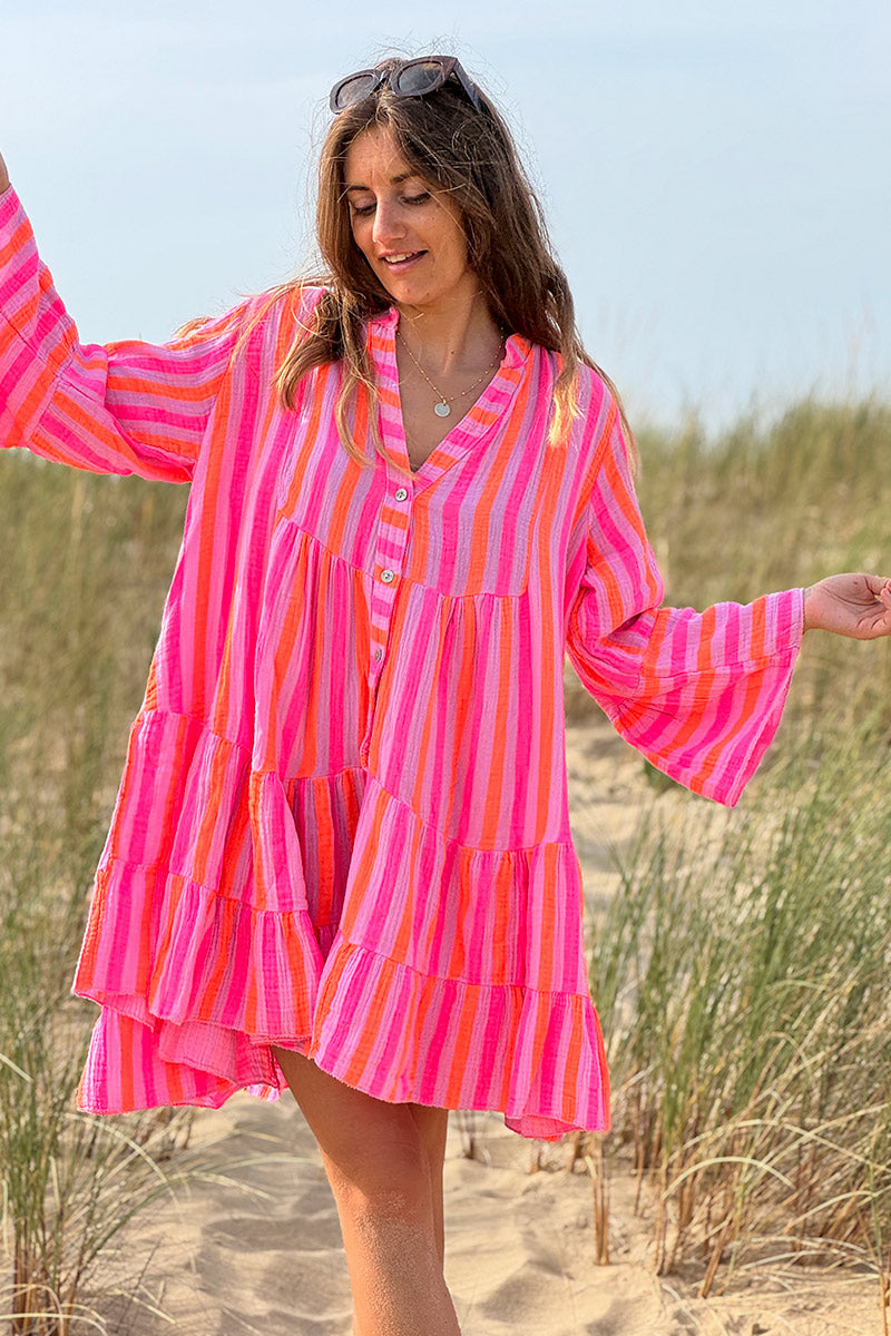 Robe en gaze de coton à volants imprimé rayures rose et orange fluo