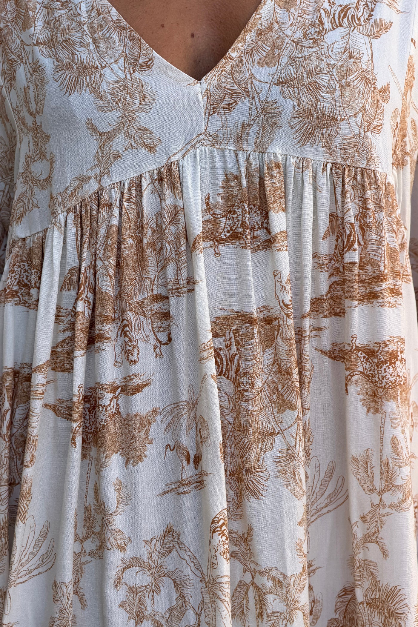 Robe fluide imprimé toile de jouy beige