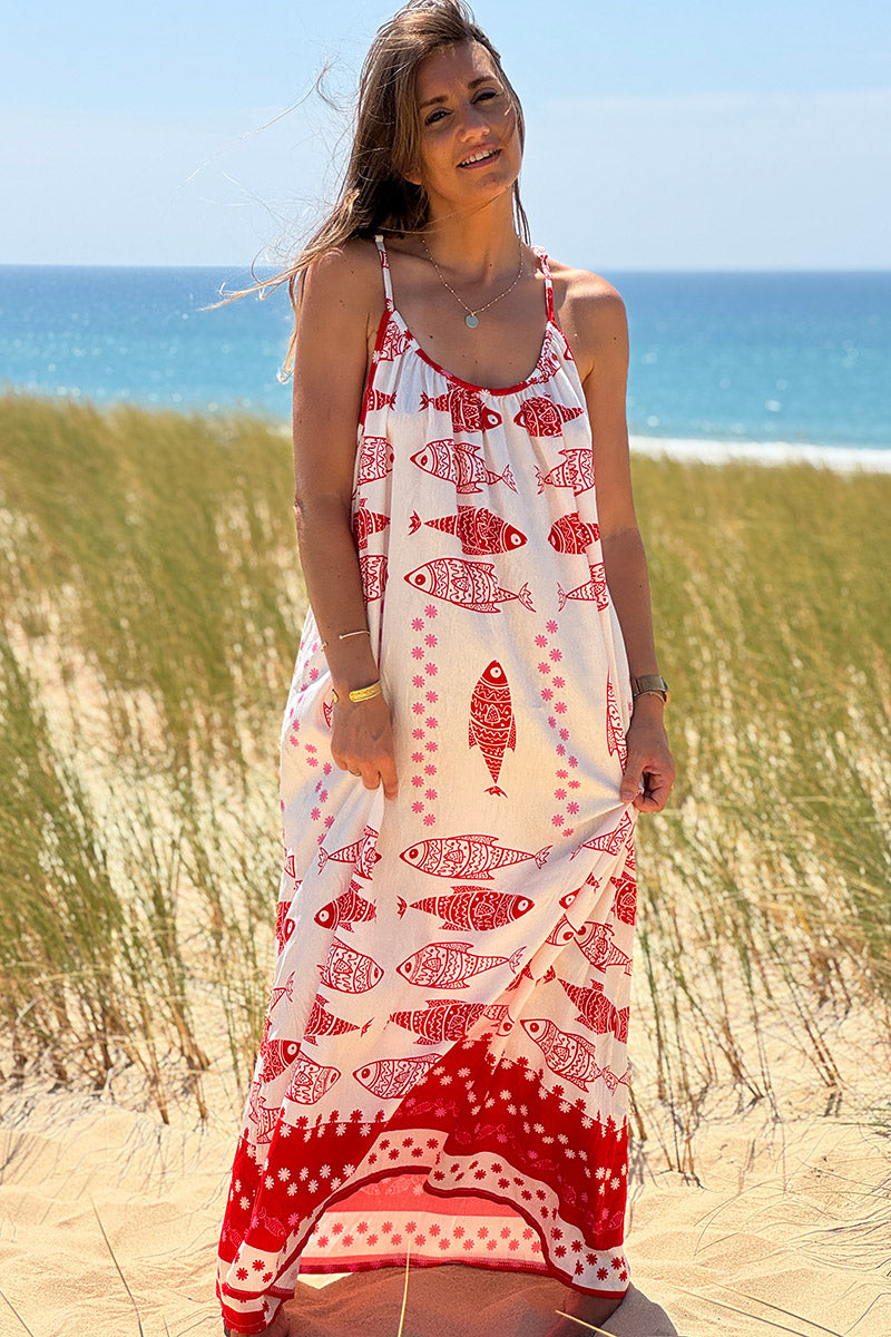 Robe longue à bretelles confort et légère motifs sardines rouges