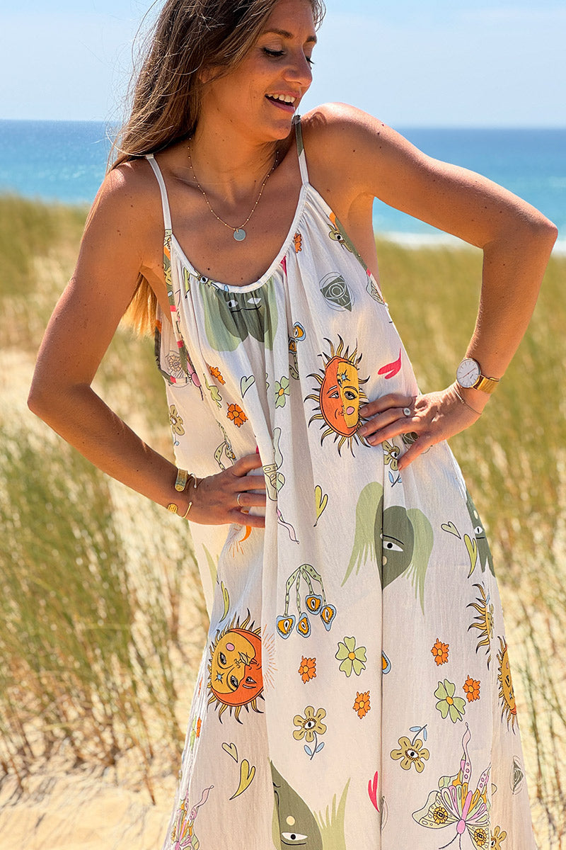 Robe longue à bretelles confort et légère motifs symboles d'été kaki