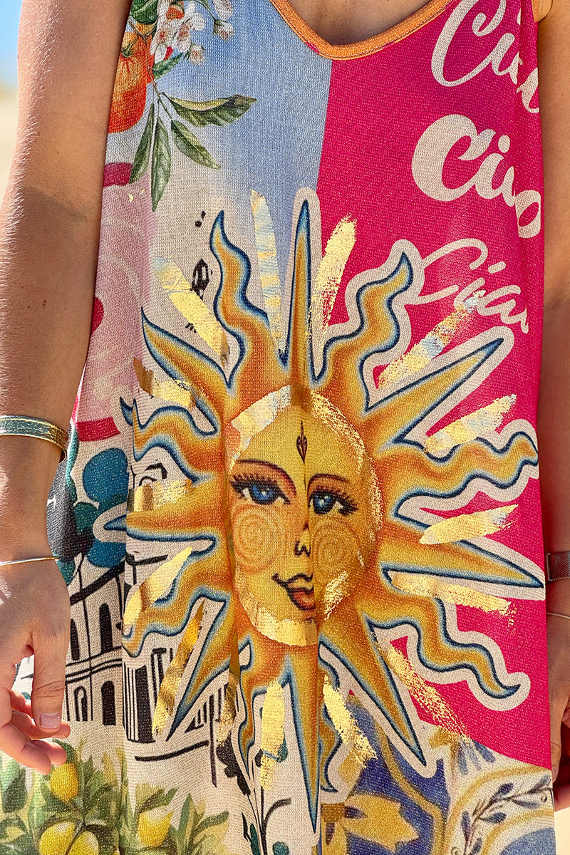 Robe longue brillante à bretelles imprimé soleil vespa jaune Dolce Vita fuchsia