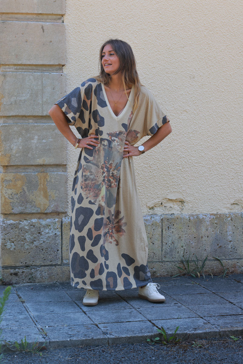 Robe longue camel brillante doree imprime fleurs et grand leopard