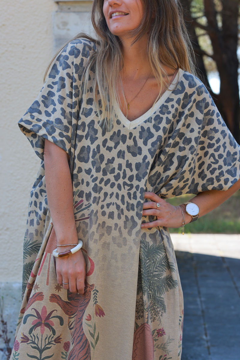 Robe longue camel brillante gold imprime leopard palmiers soleil et animaux