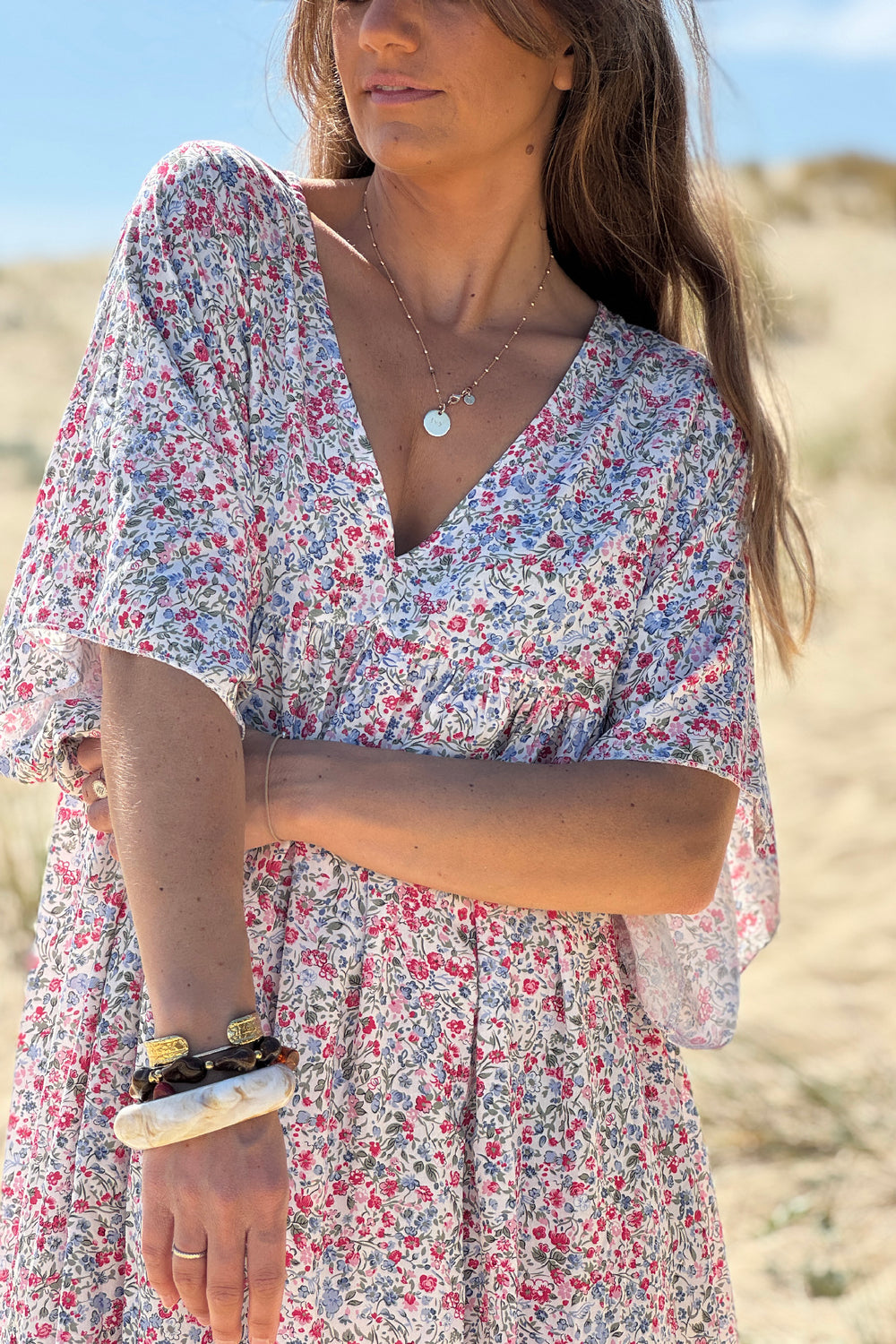 Robe longue fluide col V manches courtes imprimé liberty fuchsia ...