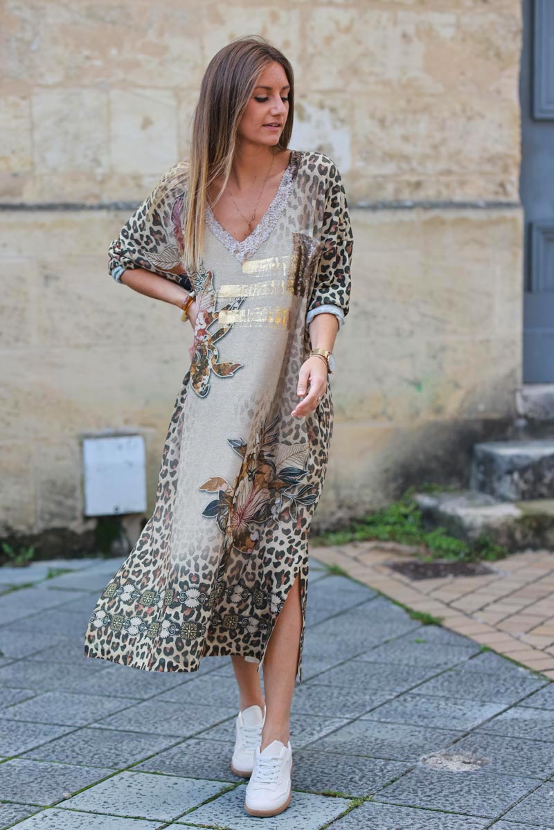 Vestido midi suave y brillante con estampado de flores de leopardo y atrapasueños con cuello de lentejuelas