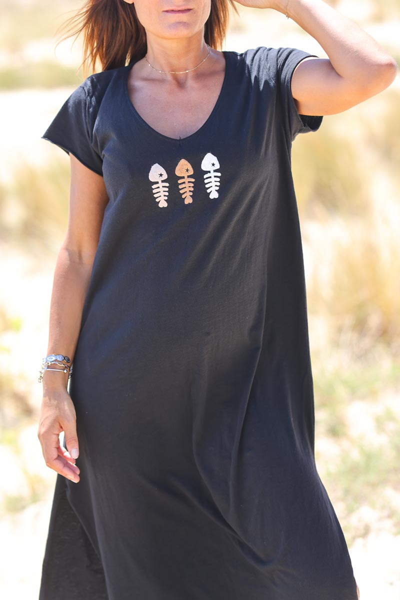 Black V-neck maxi t-shirt dress with trio fish