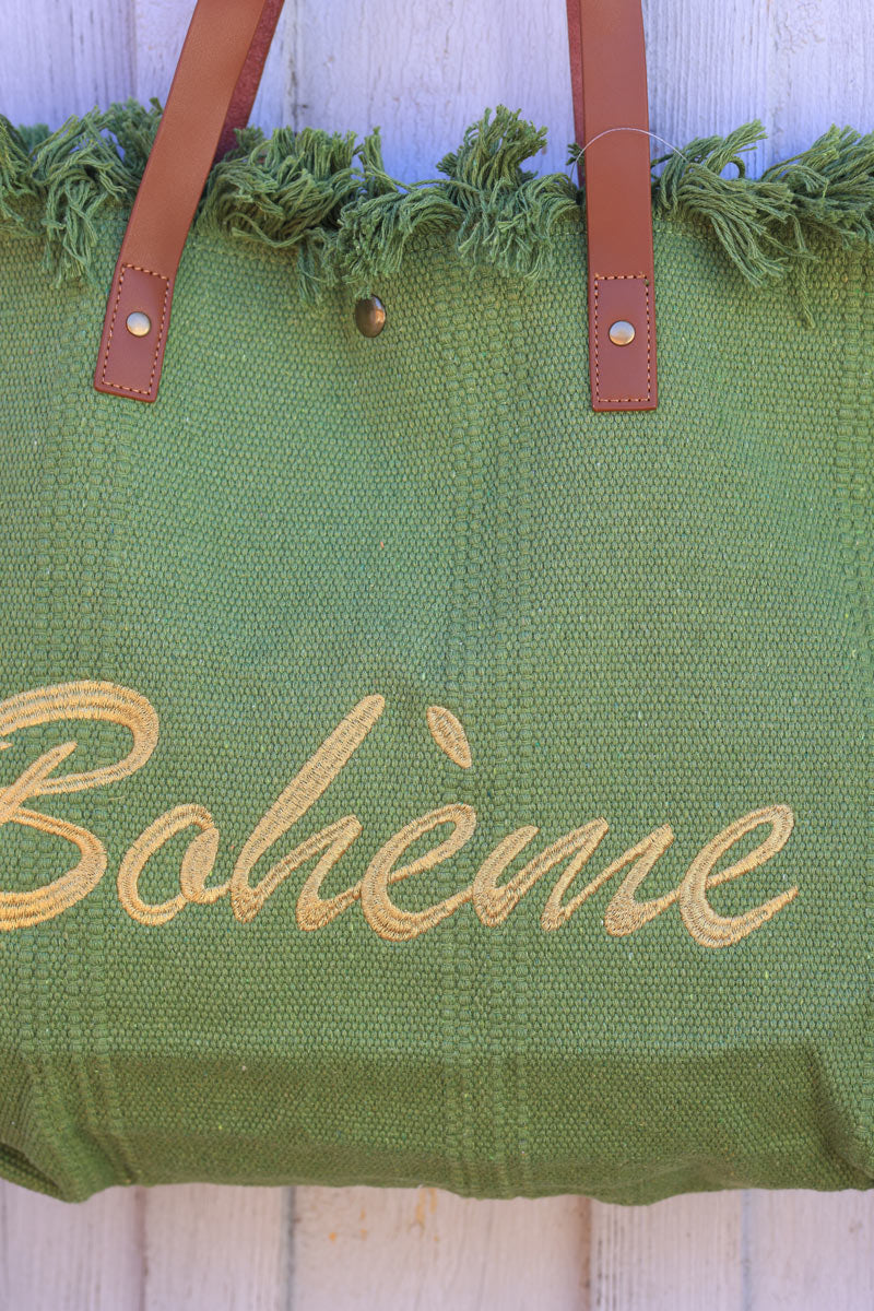 Bolso tote de algodón verde con flecos bordados bohemios dorados