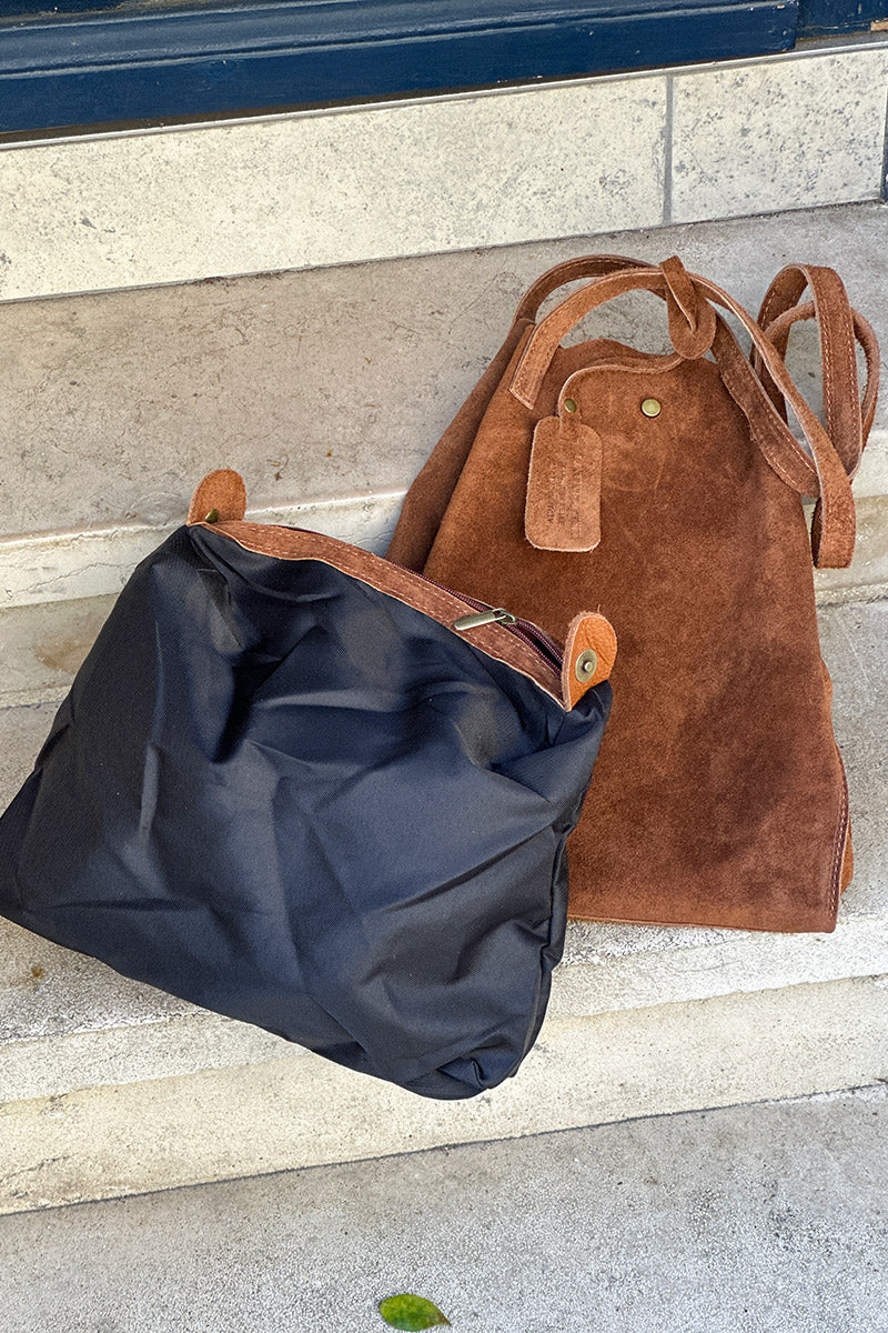 Sac en cuir velours camel forme tote bag avec grande pochette