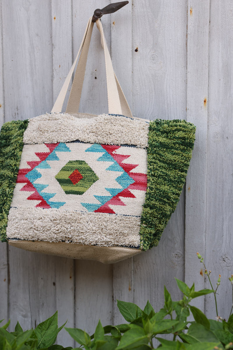 Thick cotton basket bag with khaki ethnic embroidery