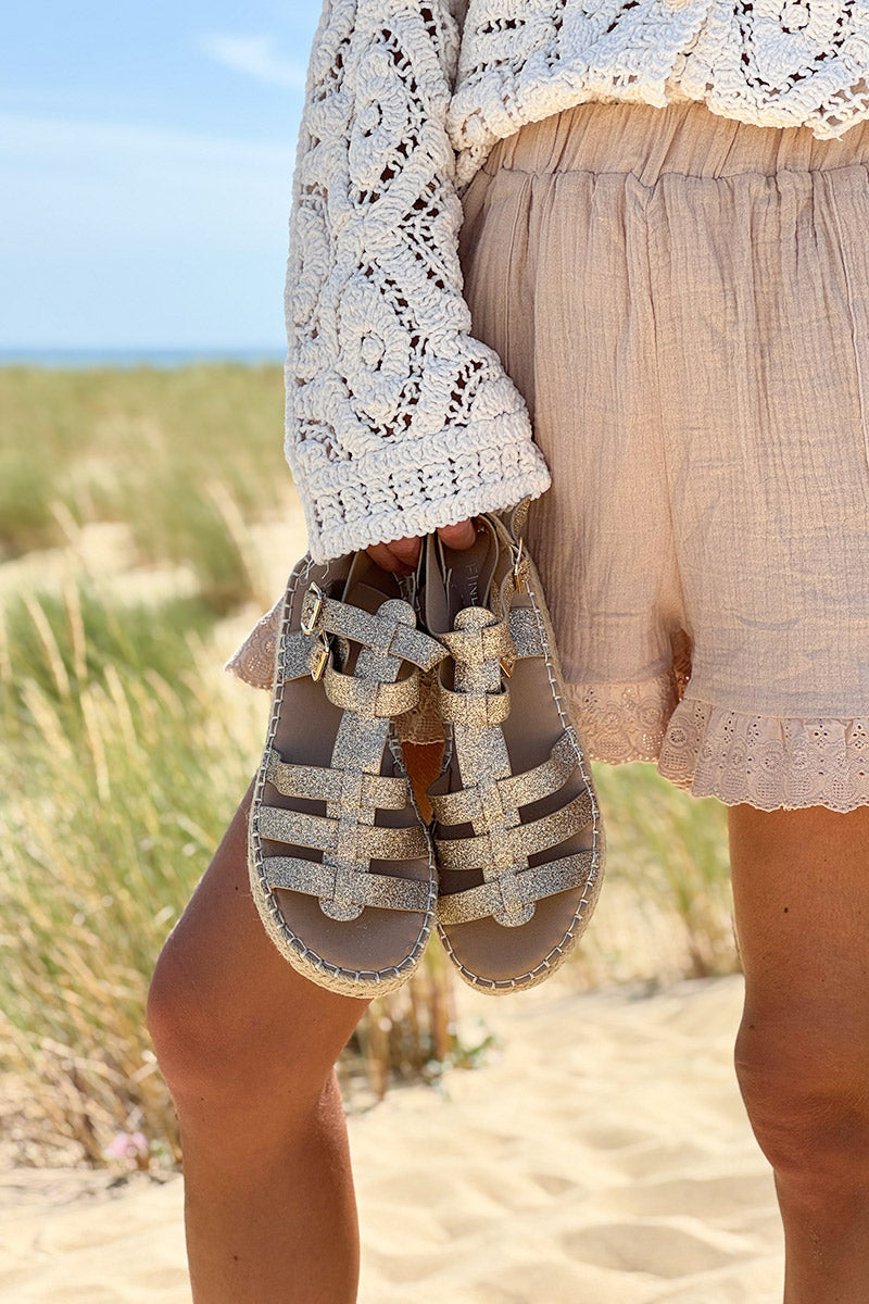 Sandales plateforme compensée en corde brides dorées