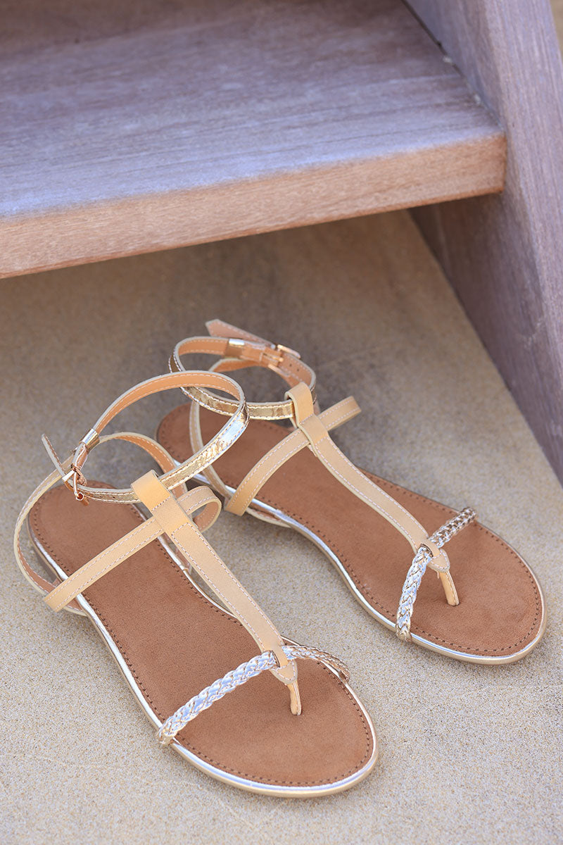 Beige sandals with faux leather and gold woven straps