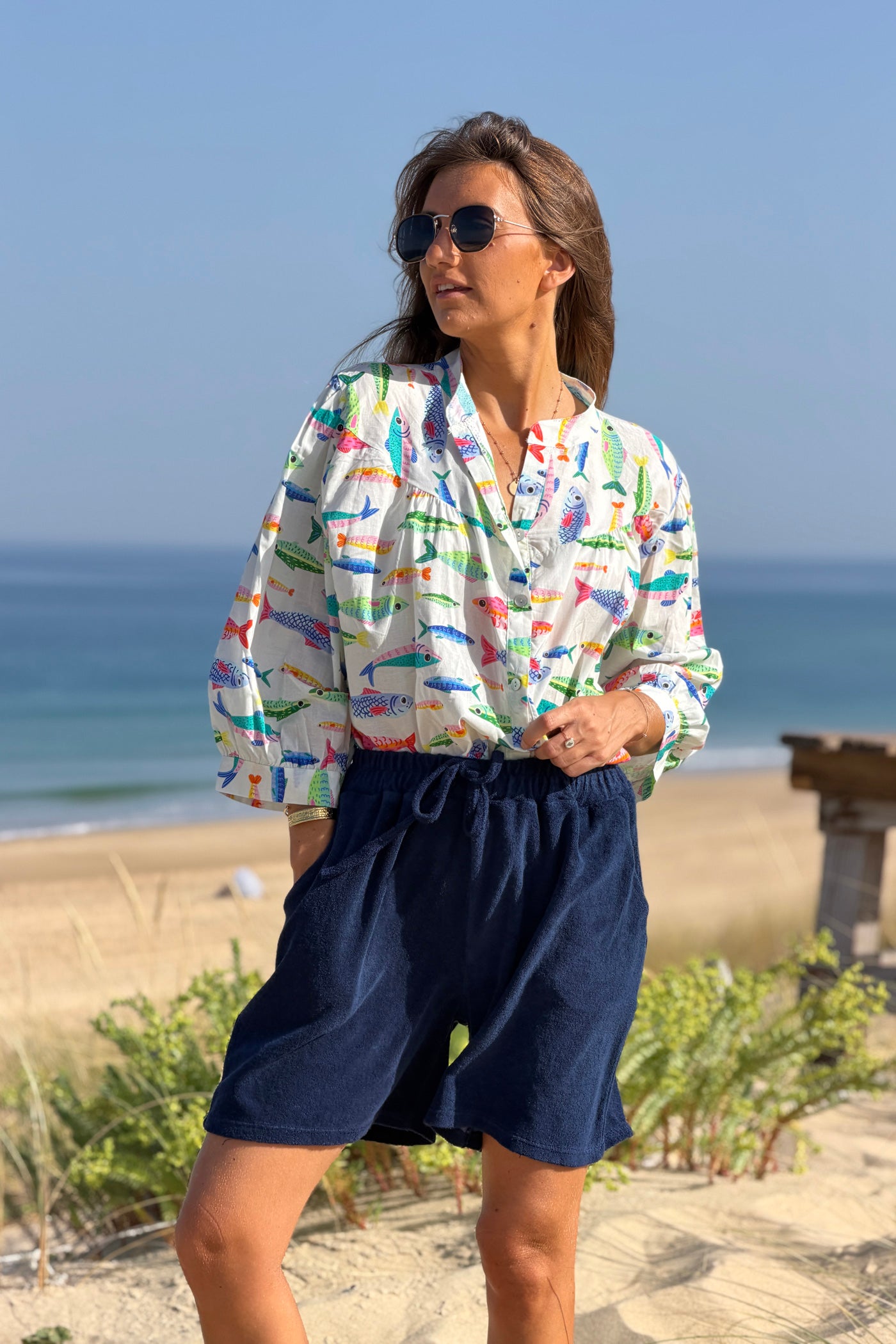 Short en éponge bleu marine fluide taille élastique