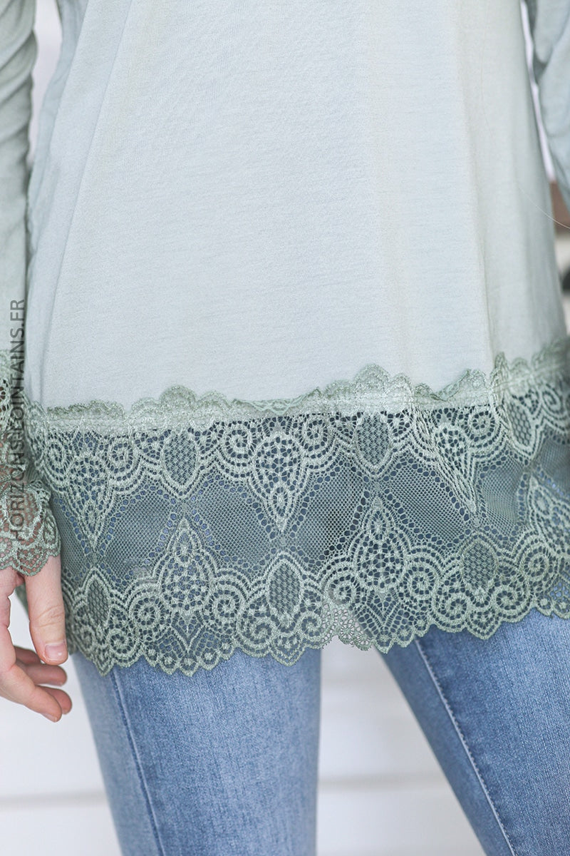 Light khaki long sleeved top with lace trim