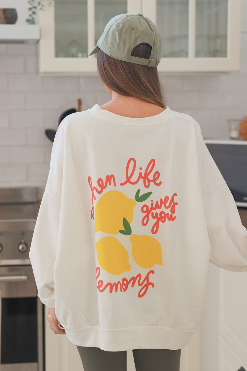 Sweat blanc large et confort motif citrons lemons délavé