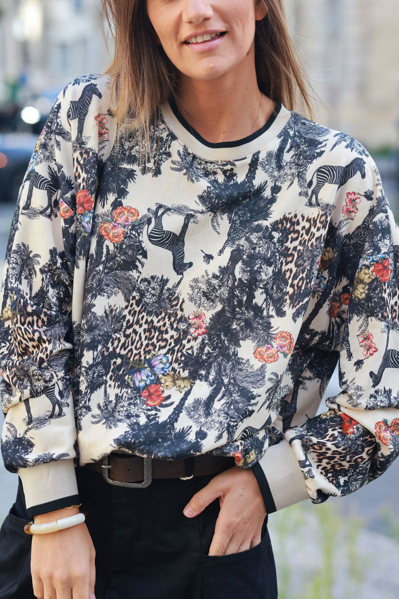 Black sweatshirt with jungle print