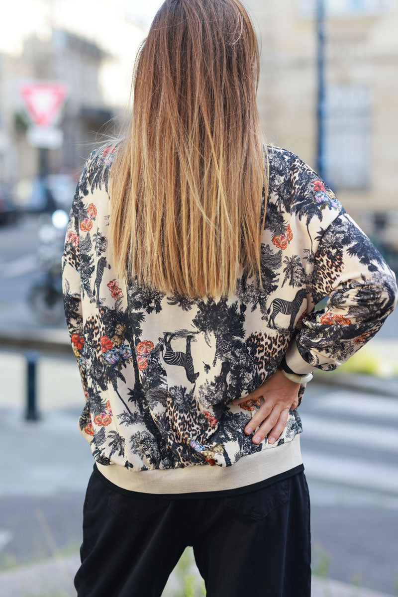 Black sweatshirt with jungle print