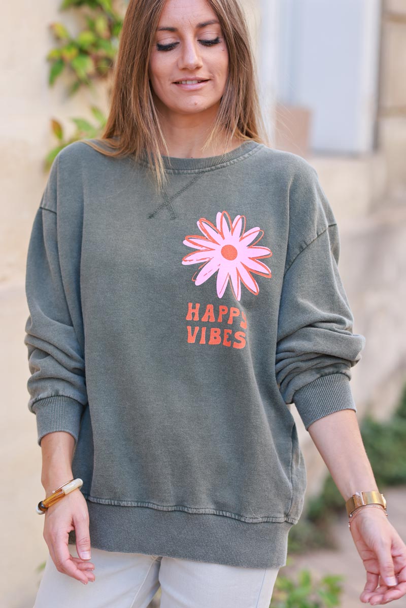 'Happy Vibes' khaki sweatshirt with flower print