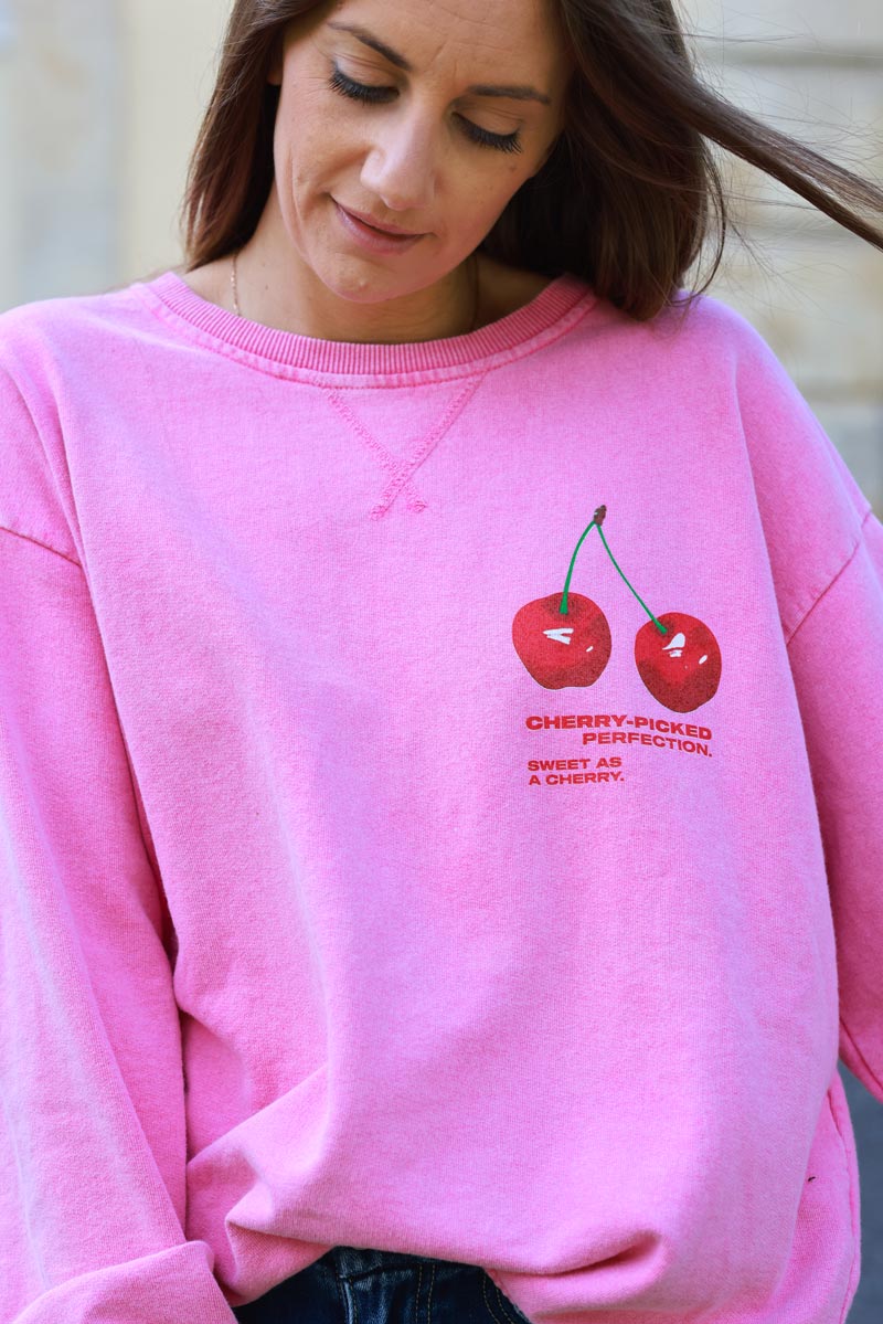 Sweat loose rose délavé logo cerise Cherry perfection