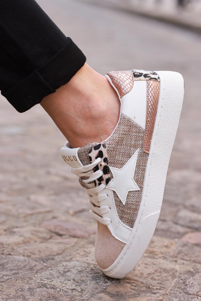 Tenis estrella patchwork beige con textura y estampado leopardo