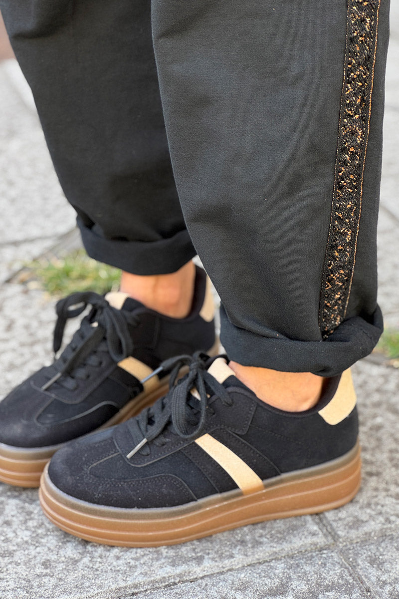 Tennis noires à plateforme rayure et talon en suédine beige