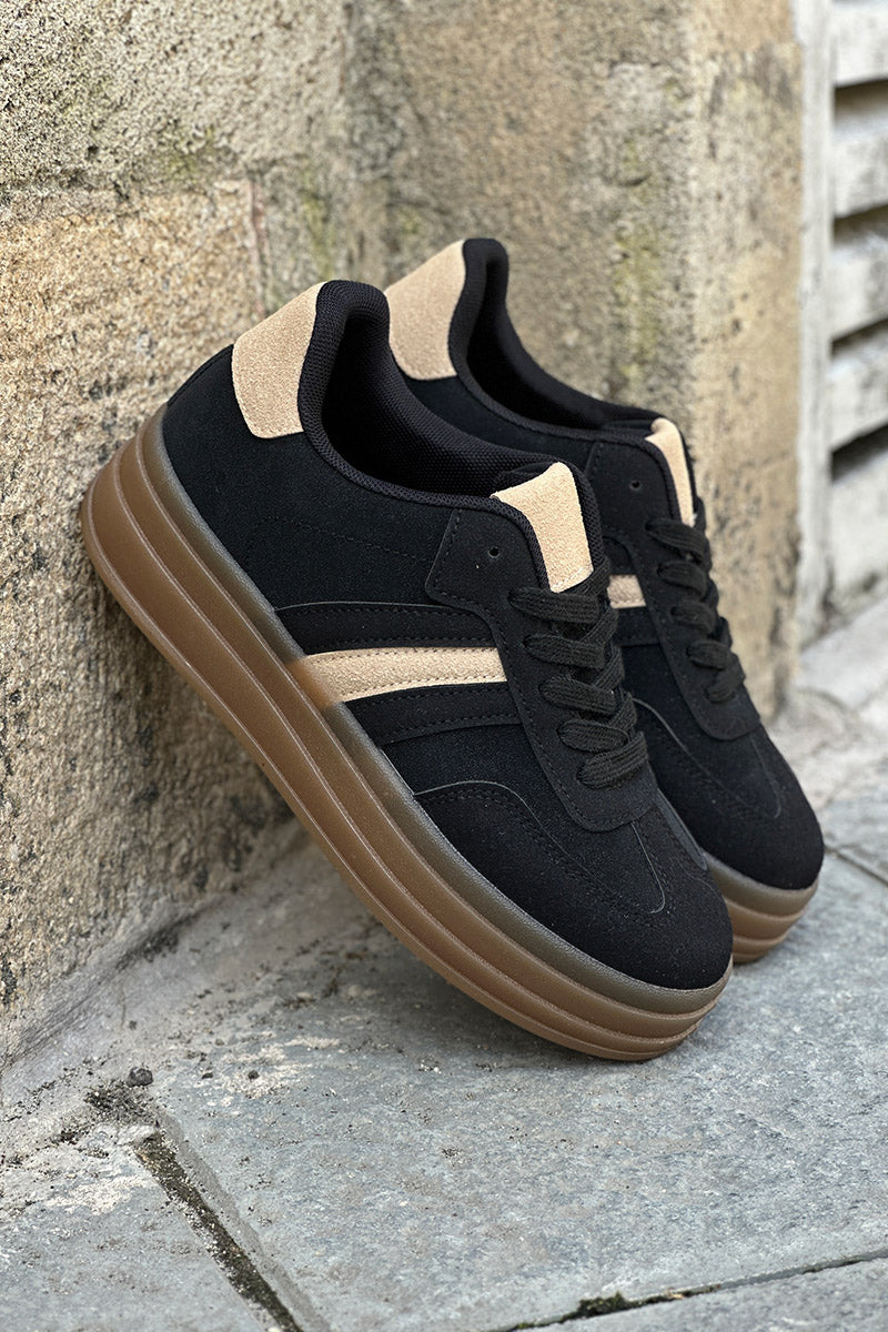 Tennis noires à plateforme rayure et talon en suédine beige
