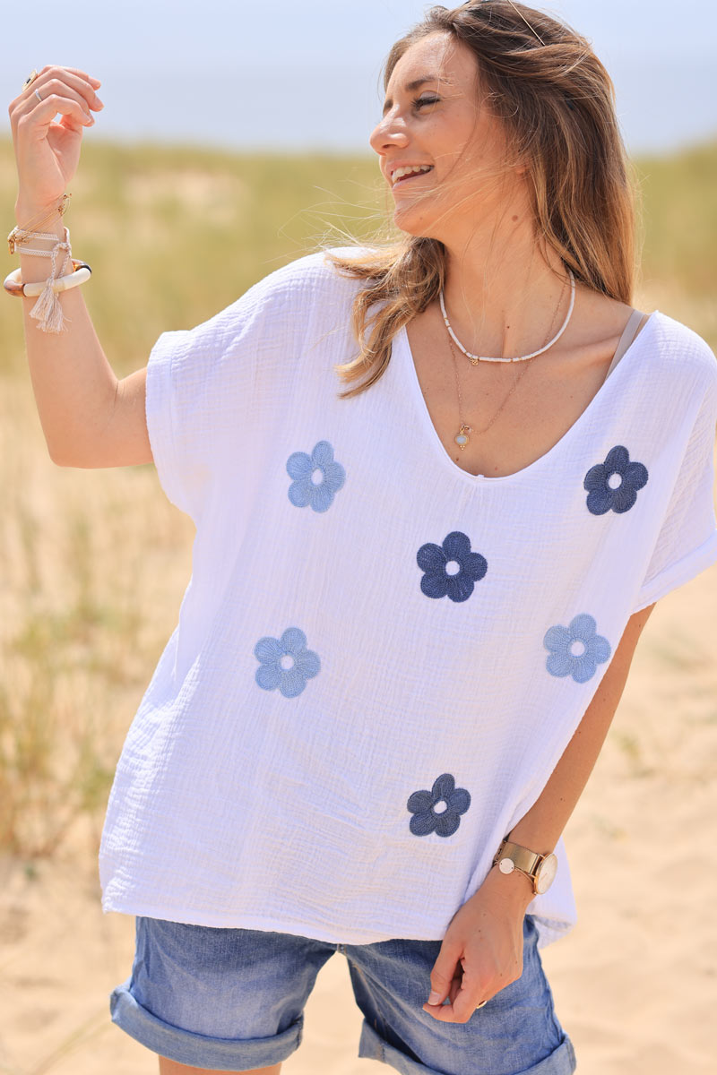 White crinkle cotton gauze top with blue flower embroidery