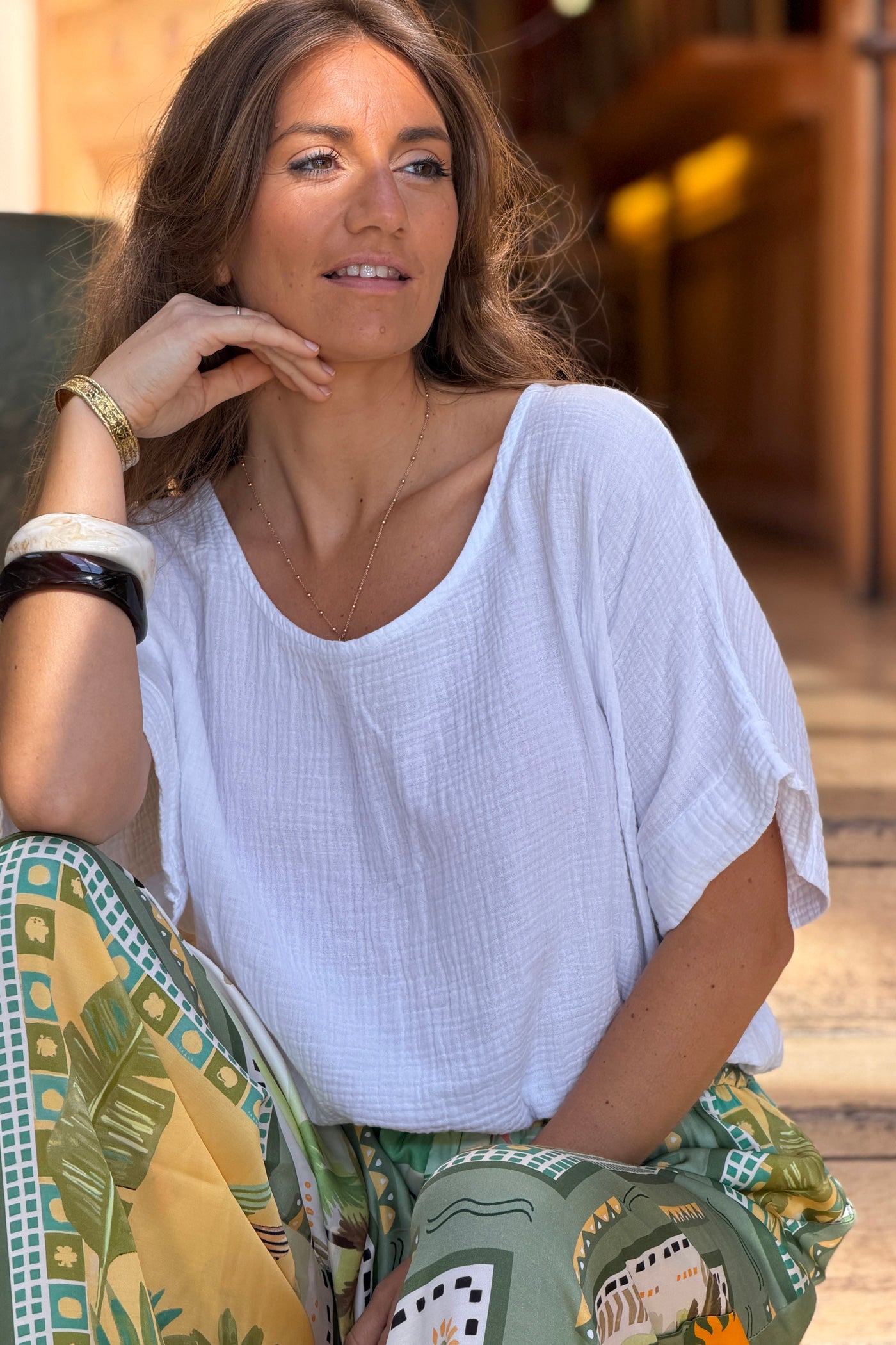 Top large blanc en gaze de coton basique col rond