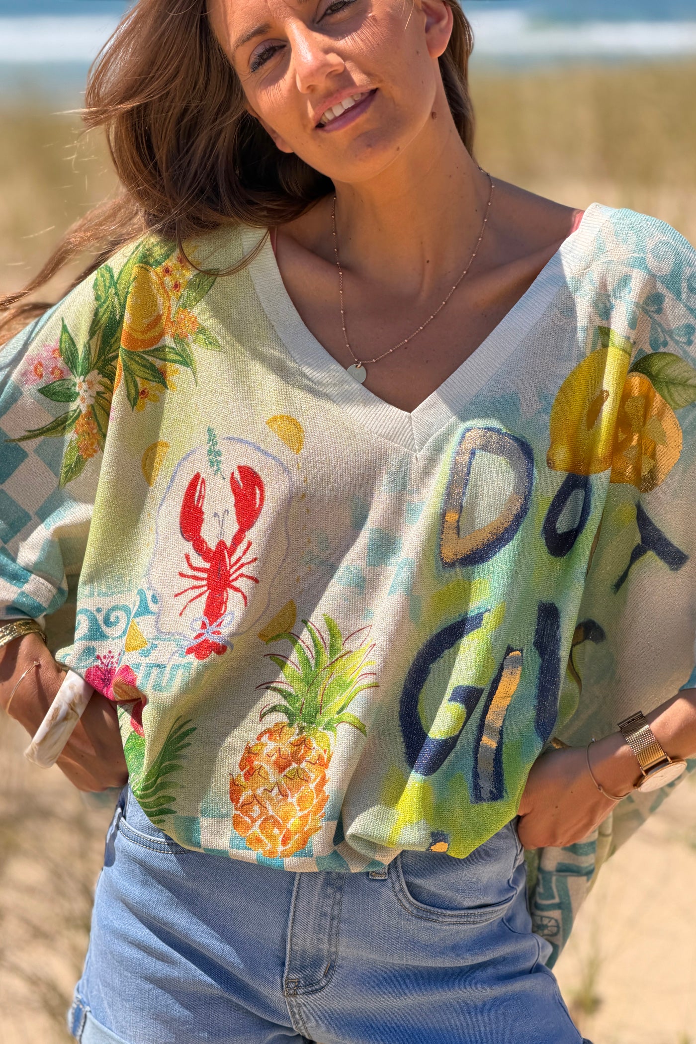 Top large et brillant imprimé Don't give up homard ananas et fleurs