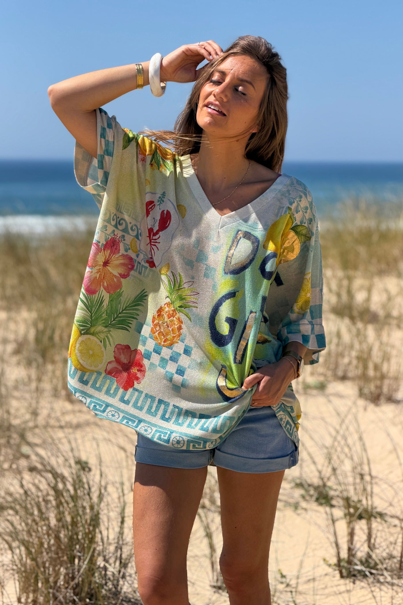 Top large et brillant imprimé Don't give up homard ananas et fleurs