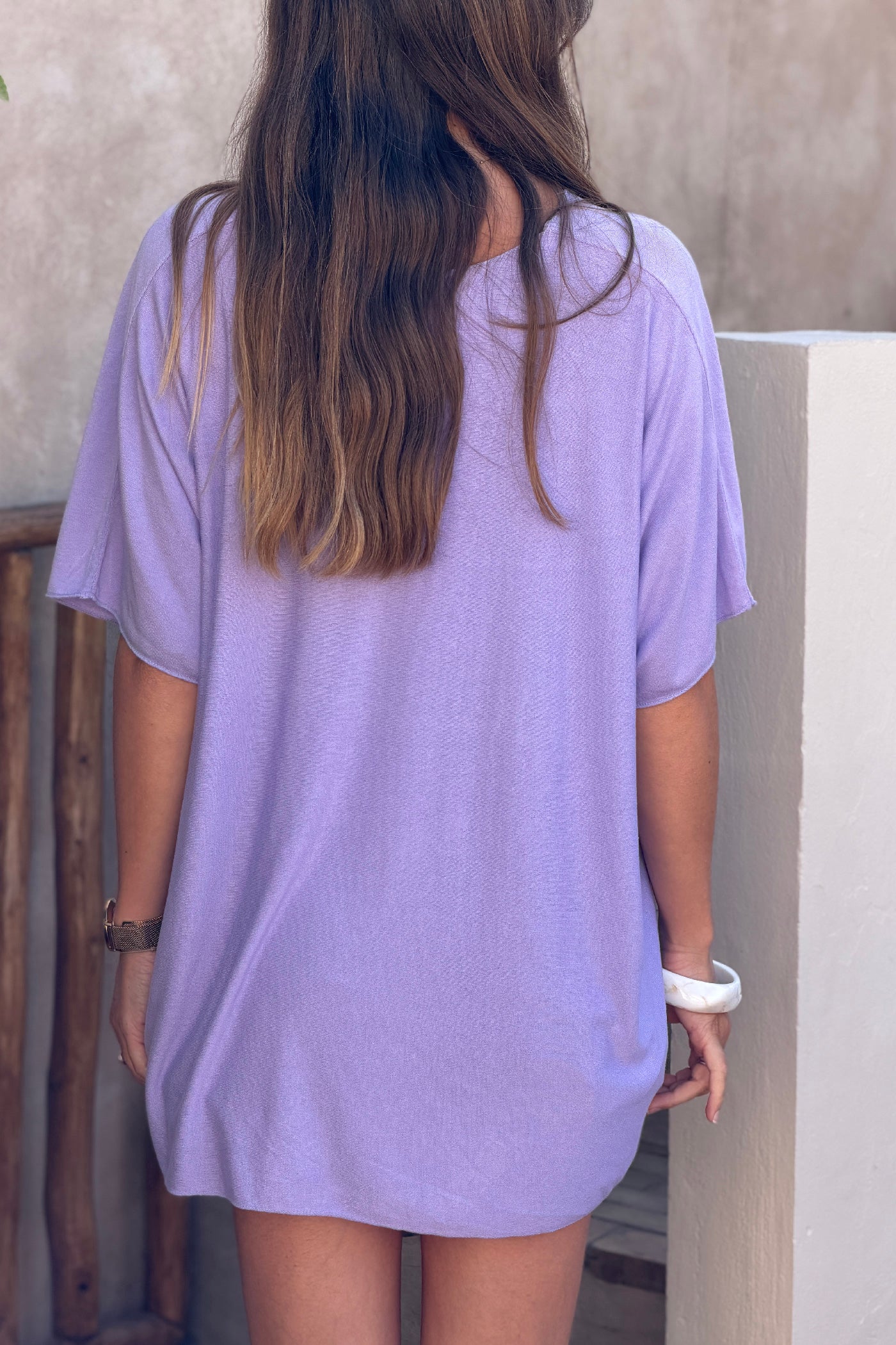 Top lillas fluide confort et stretch col V