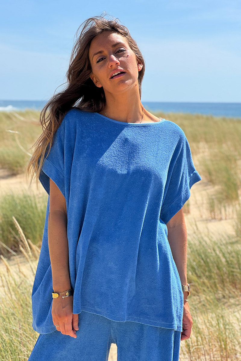 Top loose bleu roi en éponge col bateau