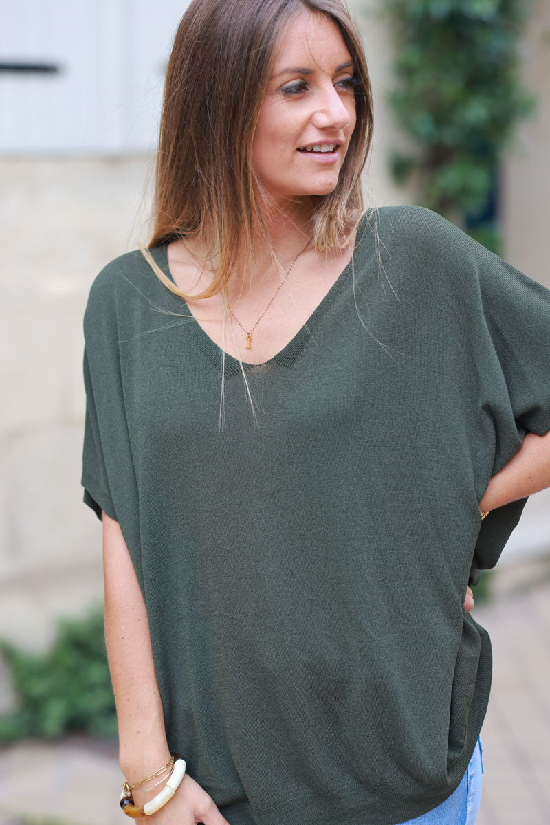 Khaki stretch fine knit top with short sleeves