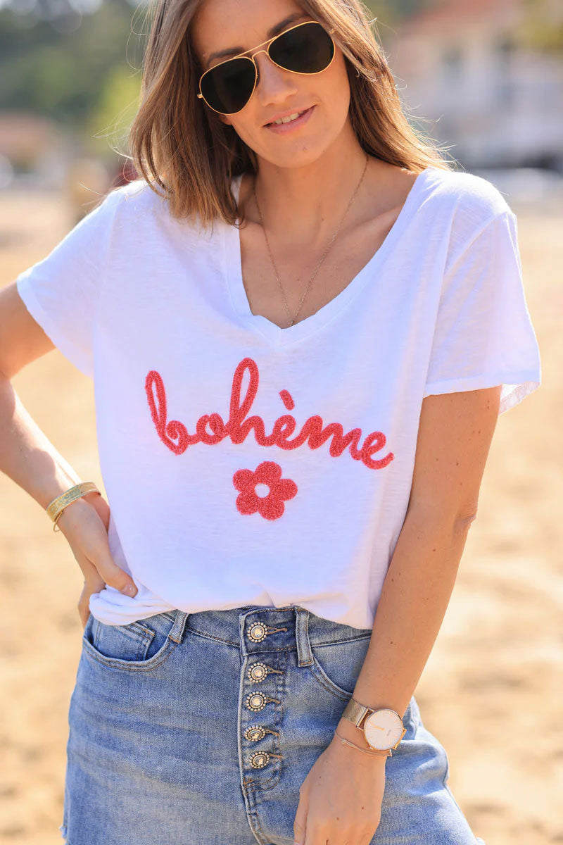 Tshirt blanc en coton col v Bohème et fleurs éponge corail