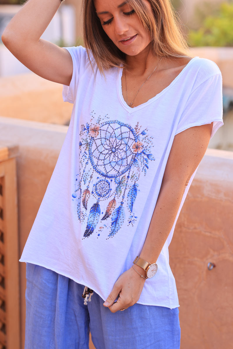 White relaxed fit t-shirt with blue dream catcher and rhinestones