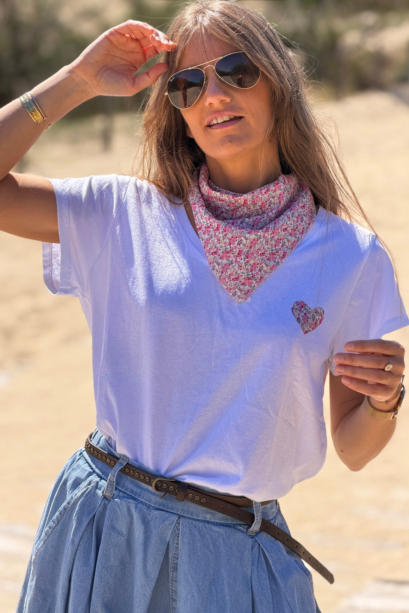 Tshirt blanc en coton coeur liberty rose avec foulard liberty assorti
