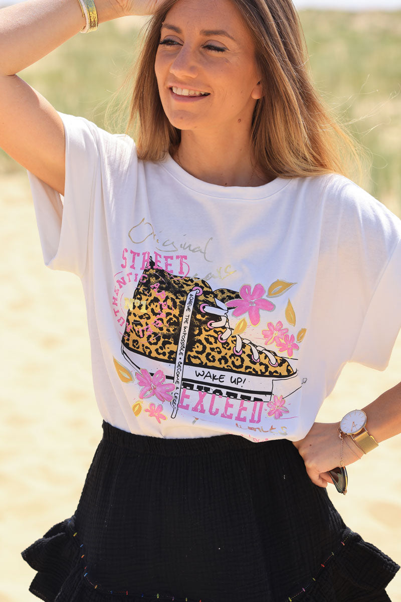 White cotton t-shirt with leopard sneakers print