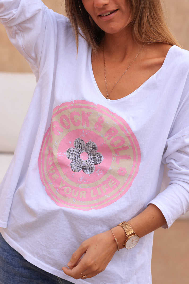 Camiseta blanca de manga larga de algodón con logo rock rosa y flor de strass