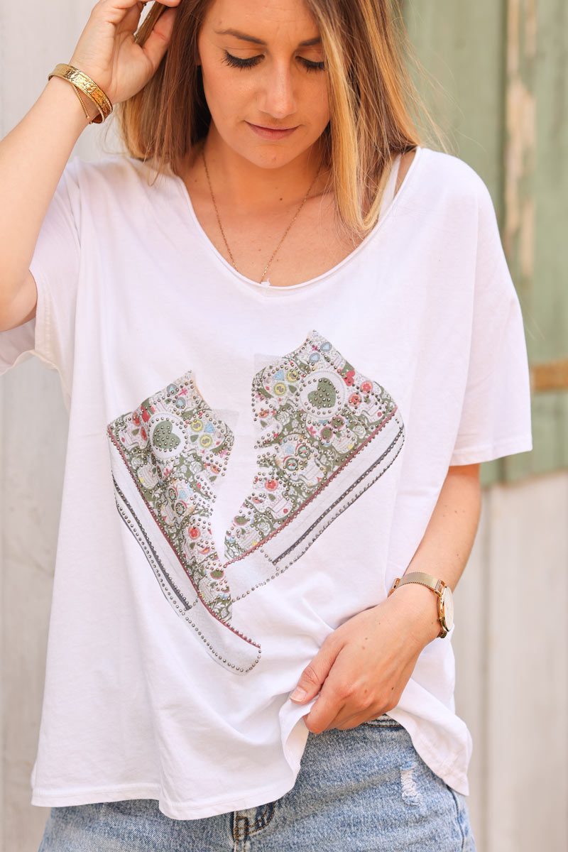 White relaxed fit t-shirt with khaki sneakers print and rhinestones